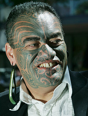50 Cent takes Instagram shot at Kiwi Mongrel Mob member with Notorious face  tattoo - NZ Herald