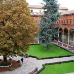 800px-Chiostro_Unicatt_by_Scruch