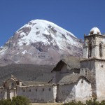 Nevado_Sajama_e_Iglesia_-_Oruro_-_Bolivia