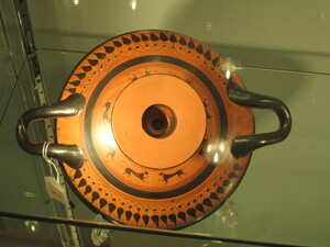 Black Figure Droop Cup Christies